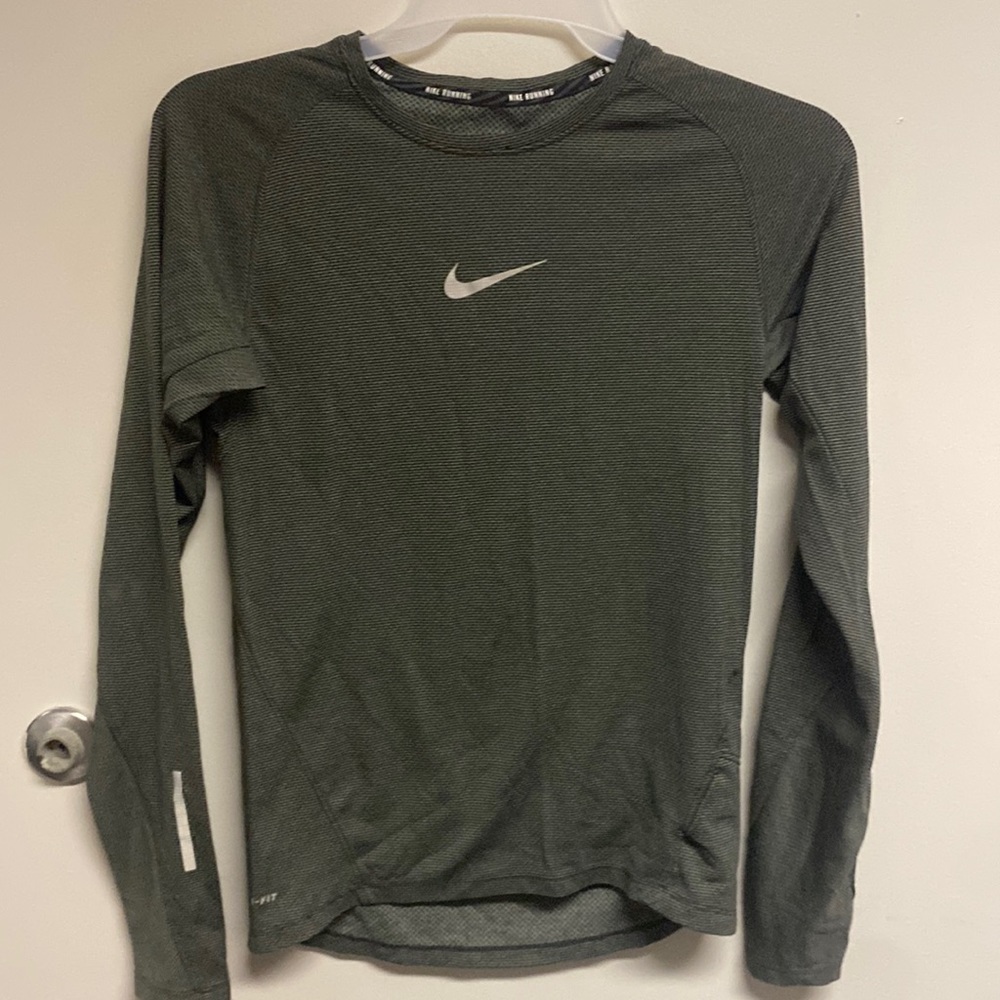 Nike running long sleeve in gray and black.